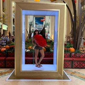 Meet your Posher, Sarag